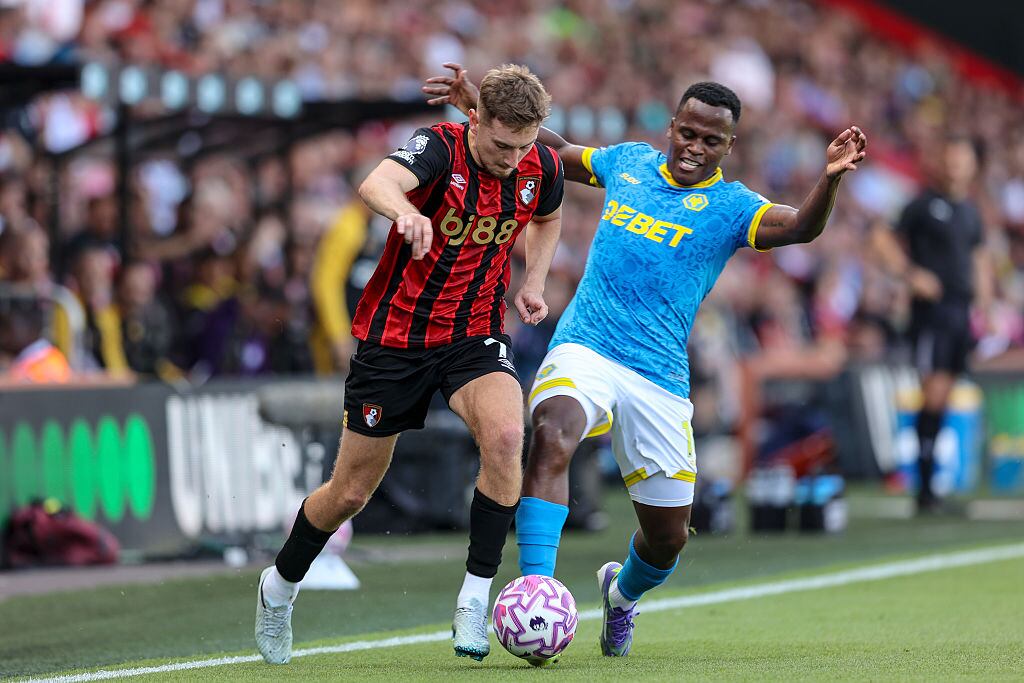 Jhon Arias disputando la Premier League con el Wolverhampton / Getty Images