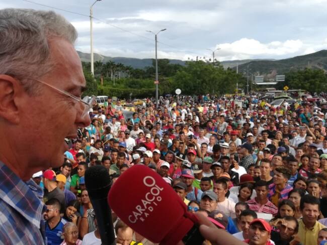 Álvaro Uribe Vélez en la zona de frontera con Venezuela