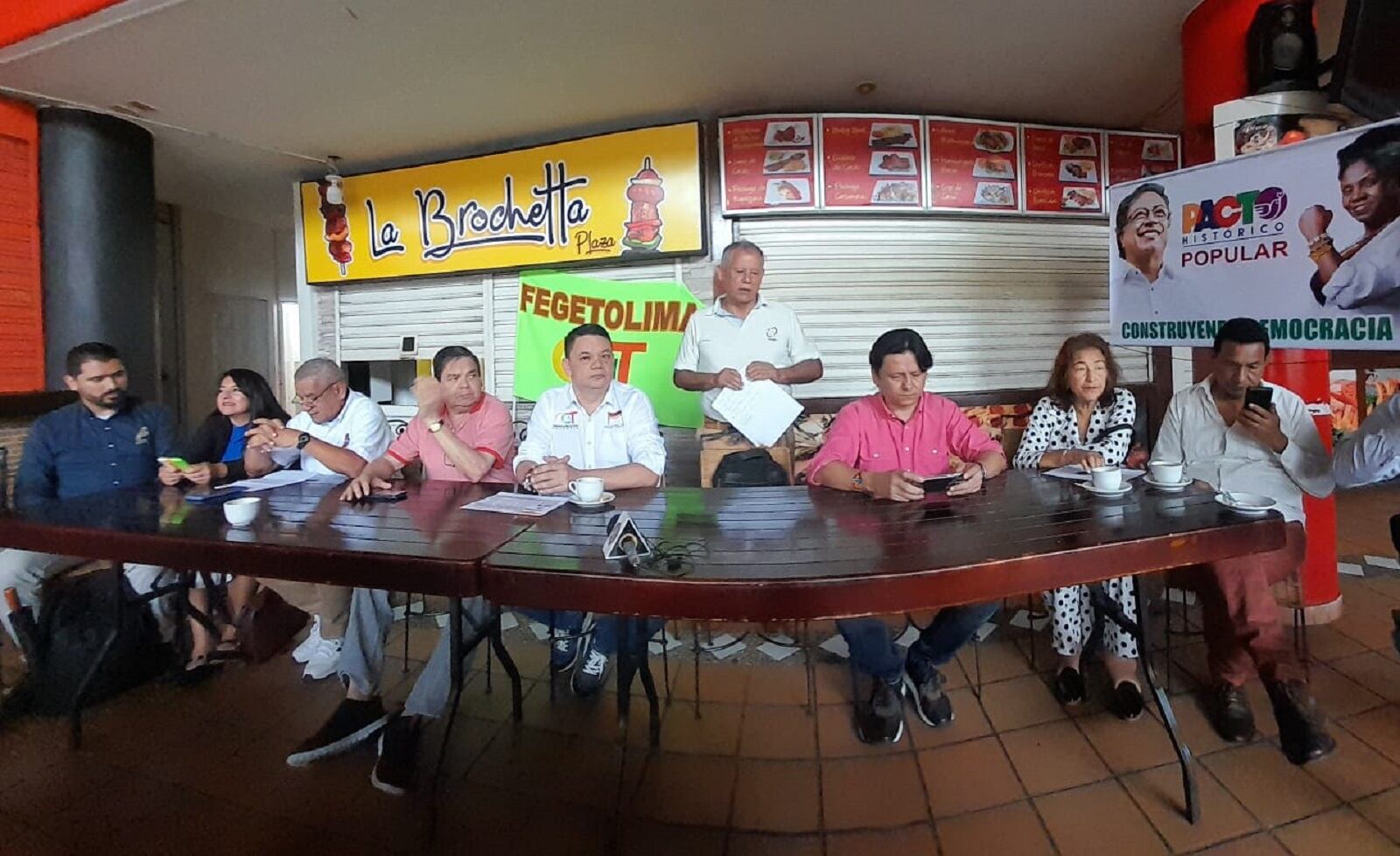 Martes  movilización apoyando los 100 días de gobierno del presidente de Gustavo Petro