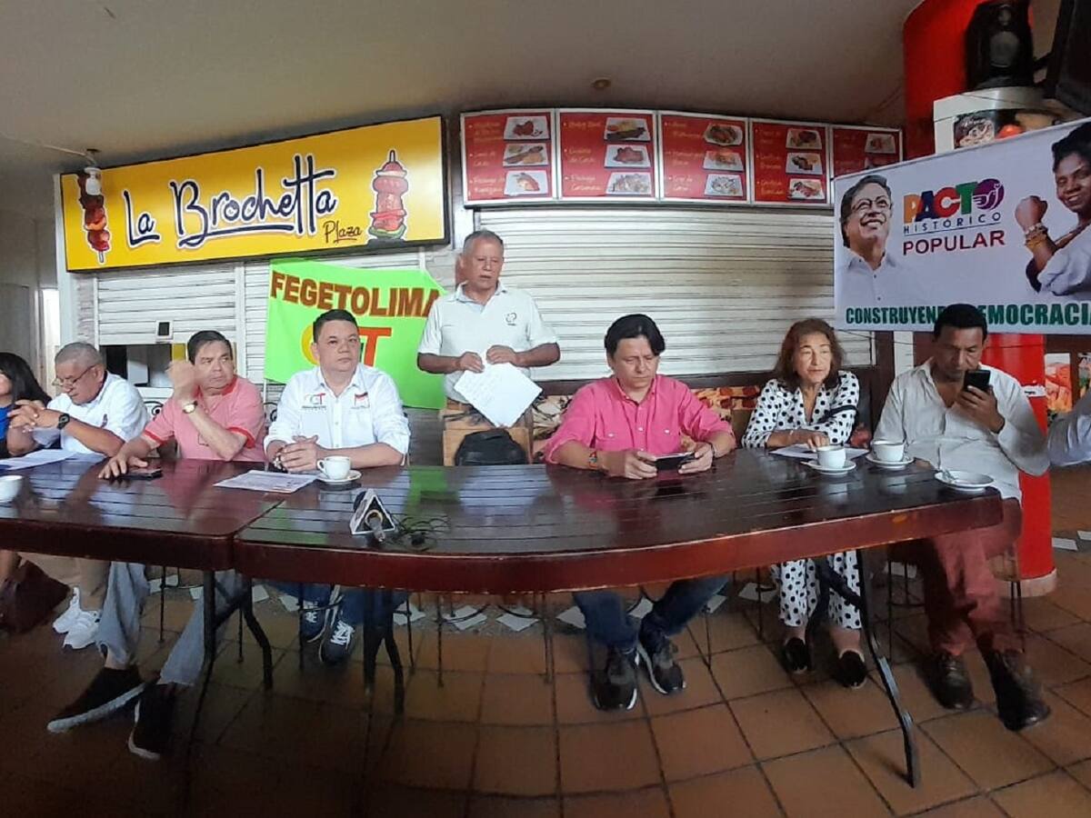 Centrales obreras se movilizarán para apoyar el gobierno del presidente Petro