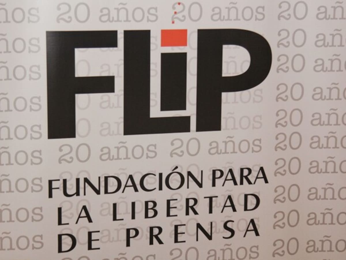 FLIP y Defensoría condenan intimidación del Clan del Golfo a periodista de Caracol Radio