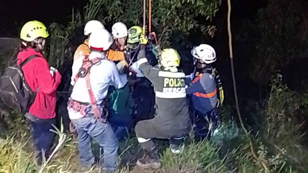 Más de 8 horas duró el rescate del parapentista pereirano atrapado en Ansermanuevo
