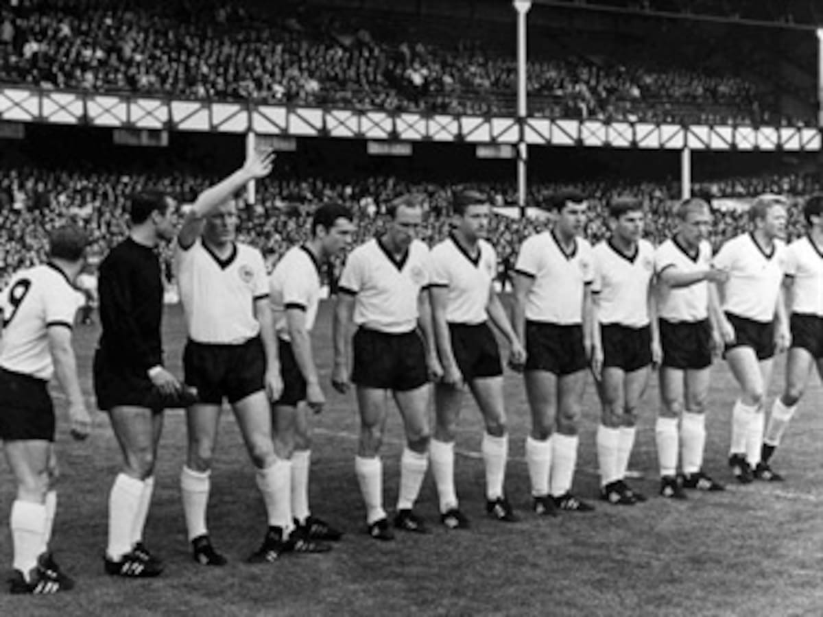 Federación Alemana de Fútbol niega uso de anabolizantes en el Mundial de 1966