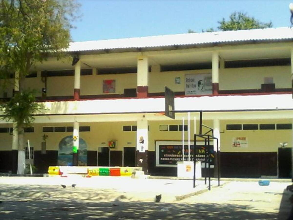 Emergencia por intoxicación masiva en un colegio de Santa Marta