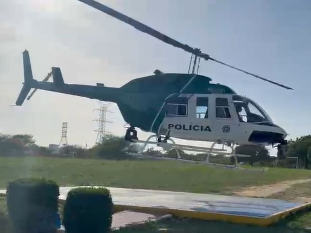 Helicóptero Halcón refuerza la vigilancia en puestos de votación de Barranquilla