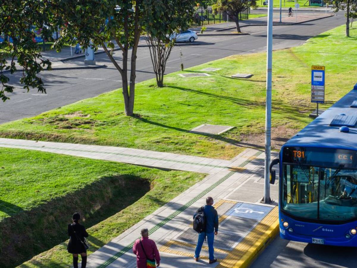¿Cómo saber cuánto tardará en llegar el SITP al paradero?