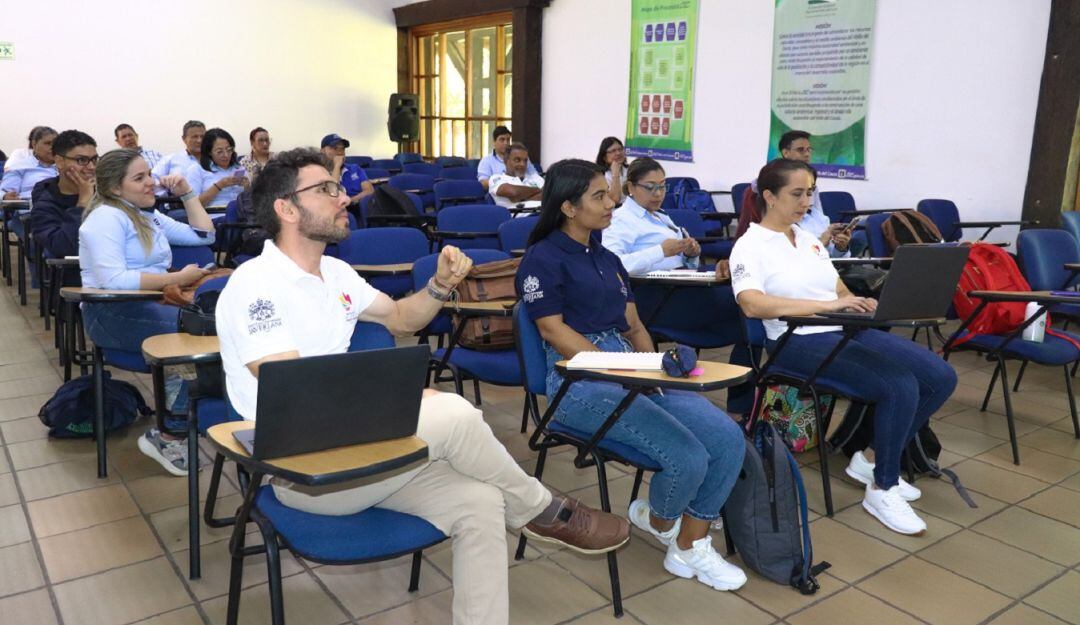 Tendrá una duración de 148 horas, de las cuales, 84 serán presenciales, 40 virtuales y 24 horas en trabajo autónomo.