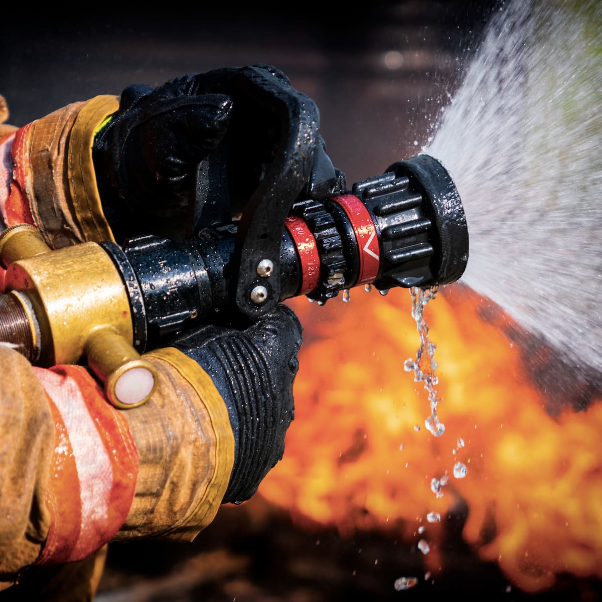 Cerca del 80% de los cuerpos de bomberos en Antioquia no estarían contratados