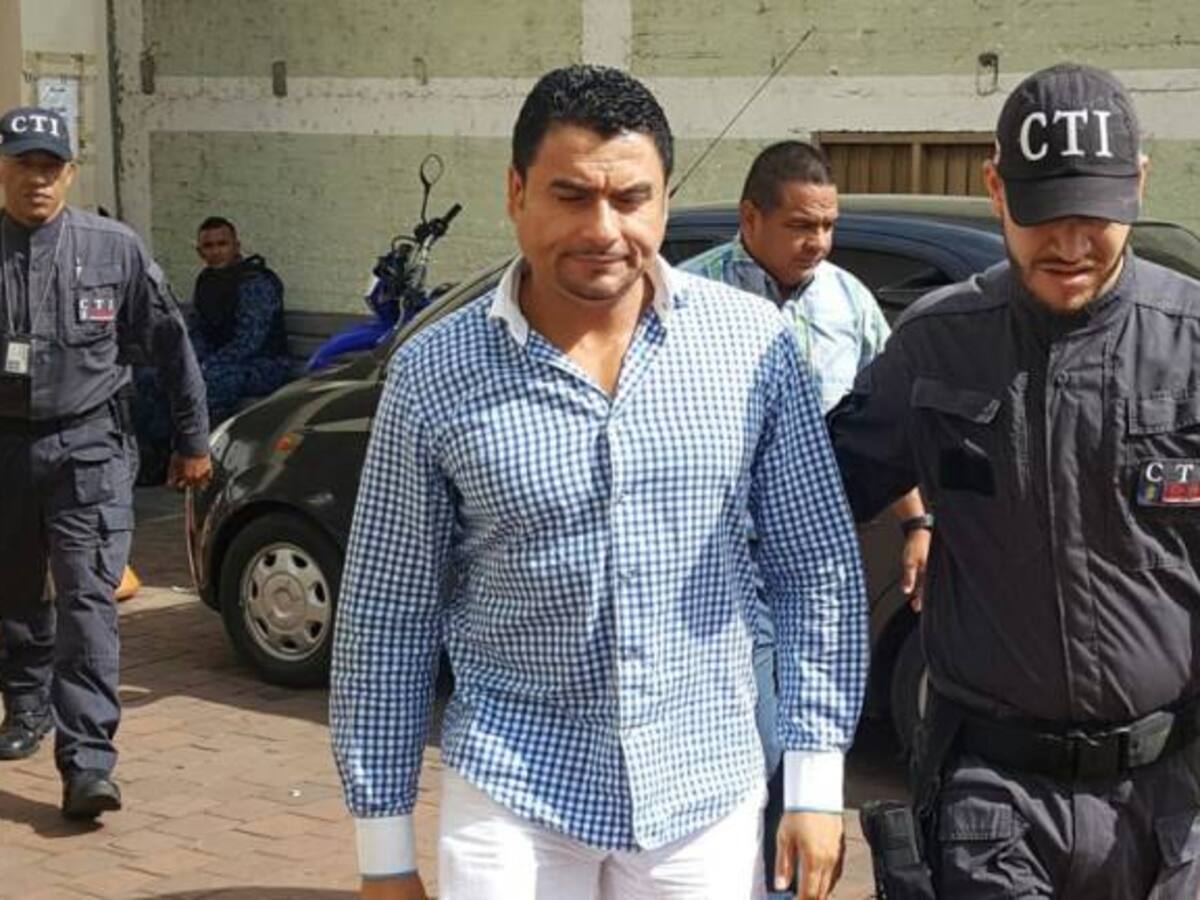 A la cárcel Alcalde de Riofrio por irregularidades al nombrar Personero