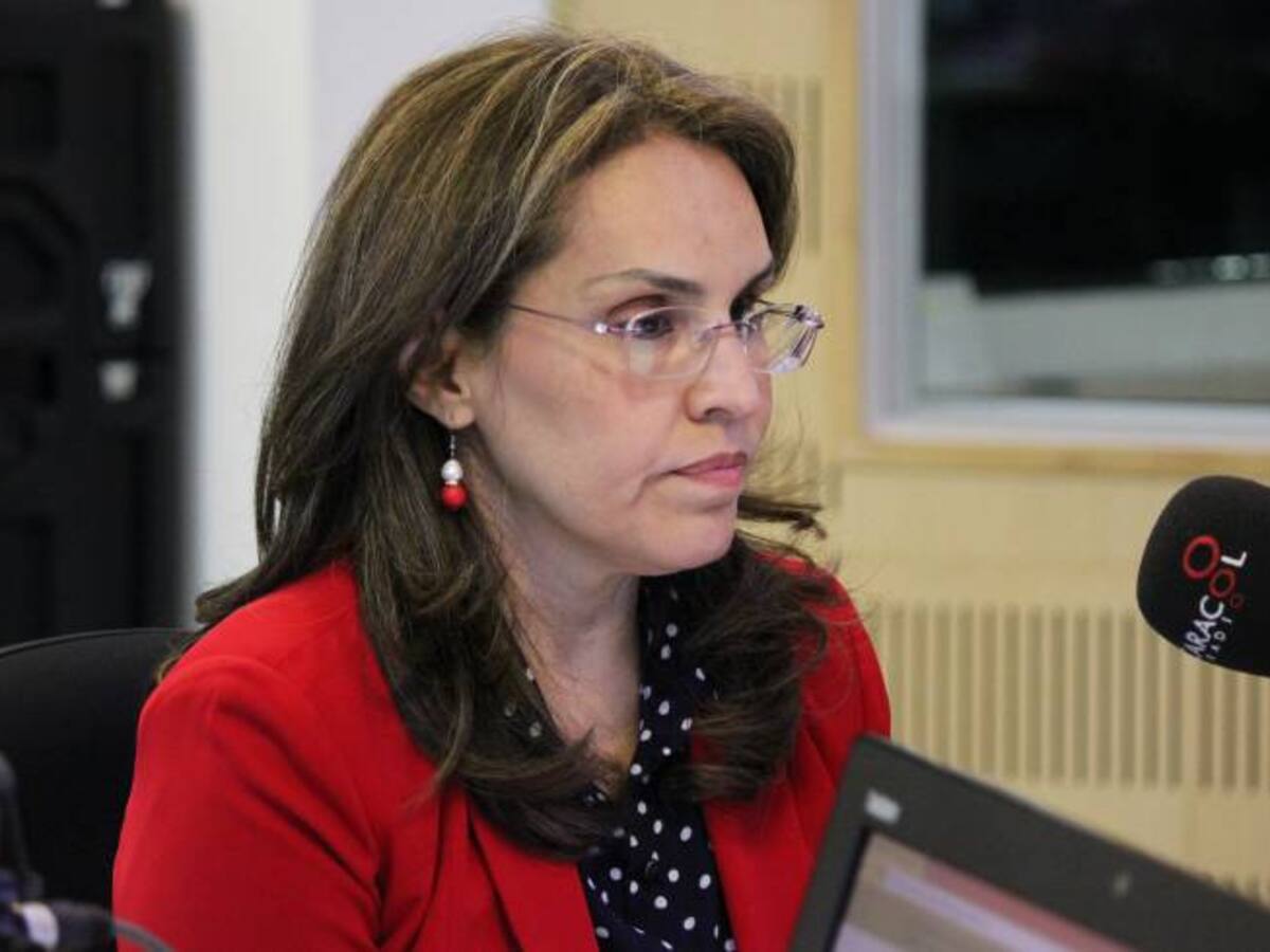 En materia de seguridad "hay que quitarse el chip de la traquetización”: senadora Morales