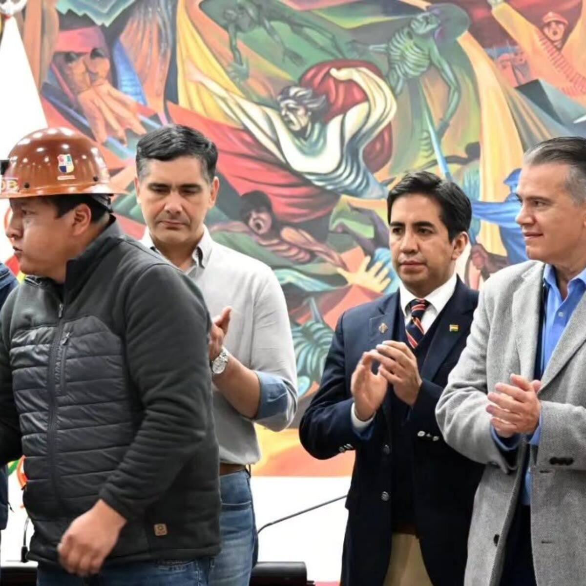 El Gobierno de Bolivia y la Central Obrera logran un acuerdo, pero campesinos mantienen los bloqueos