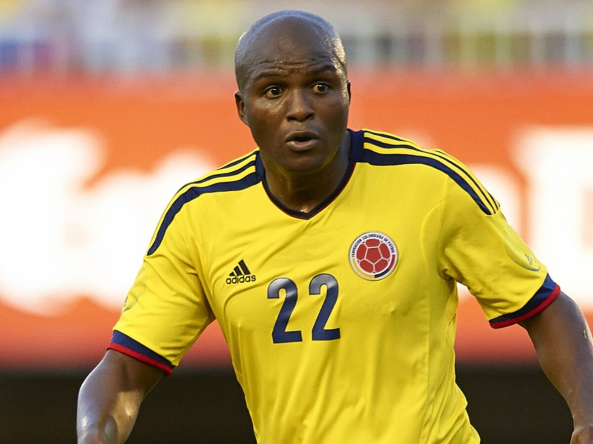 Aquivaldo: "Si se va Queiroz, debe venir un DT colombiano"