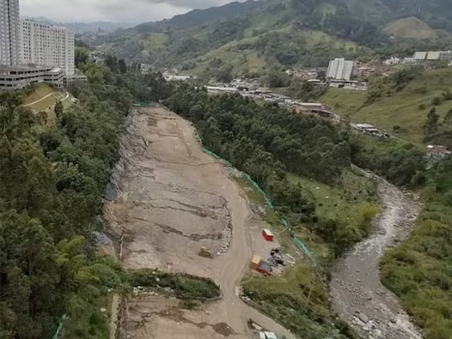 Foto de archivo referencia río Chinchiná