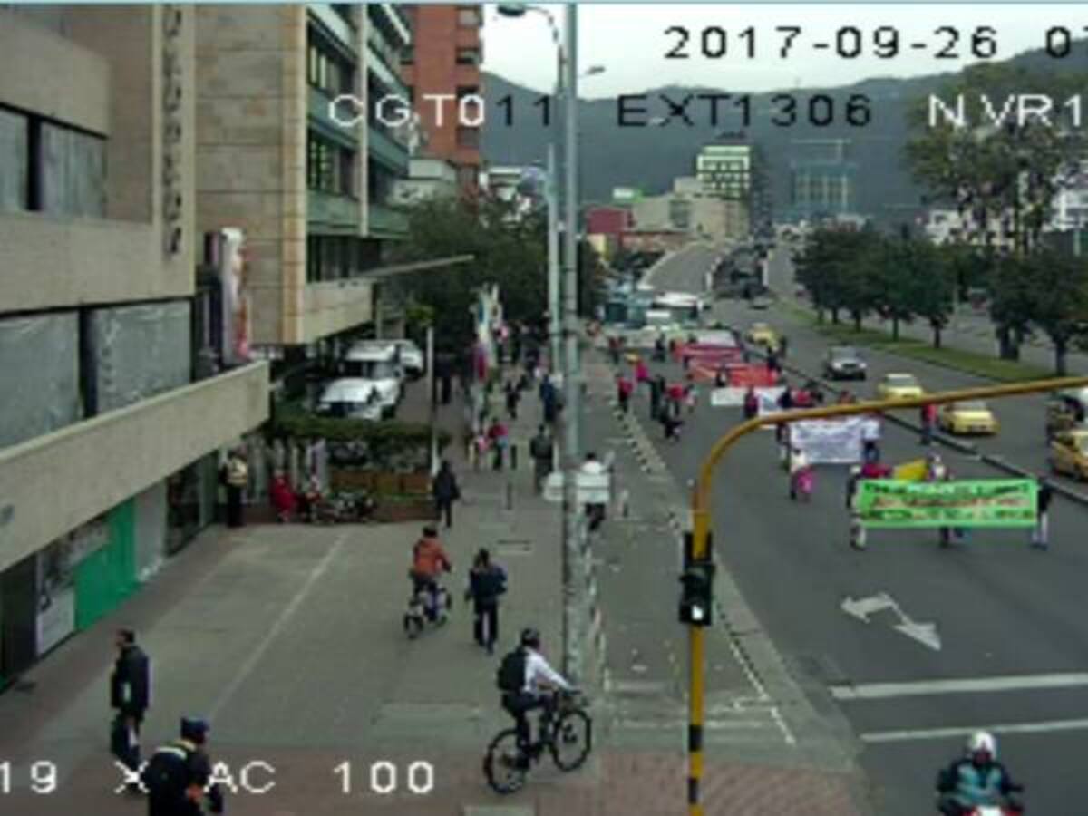 Problemas de movilidad en el norte de Bogotá por marcha de desplazados