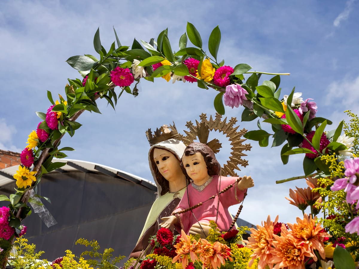 Habrá cierres viales parciales este miércoles por el desfile del Día del Conductor