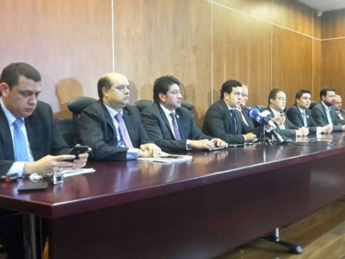 Cambio Radical pide al presidente relevo en el Ministerio del Interior