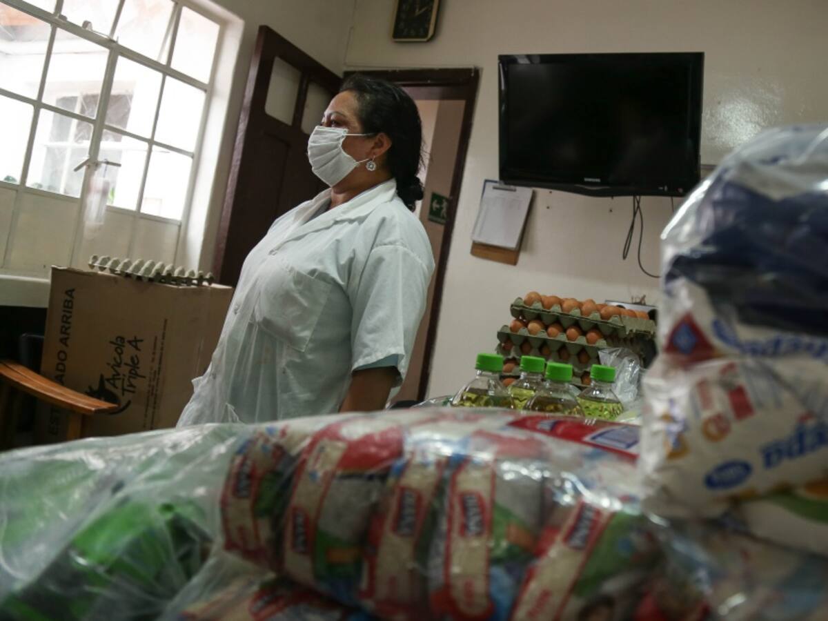 Ocho municipios ajustaron contratos con sobrecostos en compra de alimentos