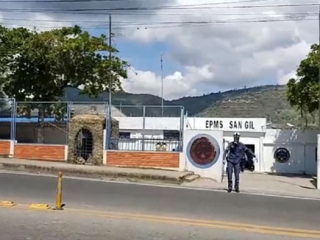 Reportan primeros contagios de COVID-19 en la cárcel de San Gil