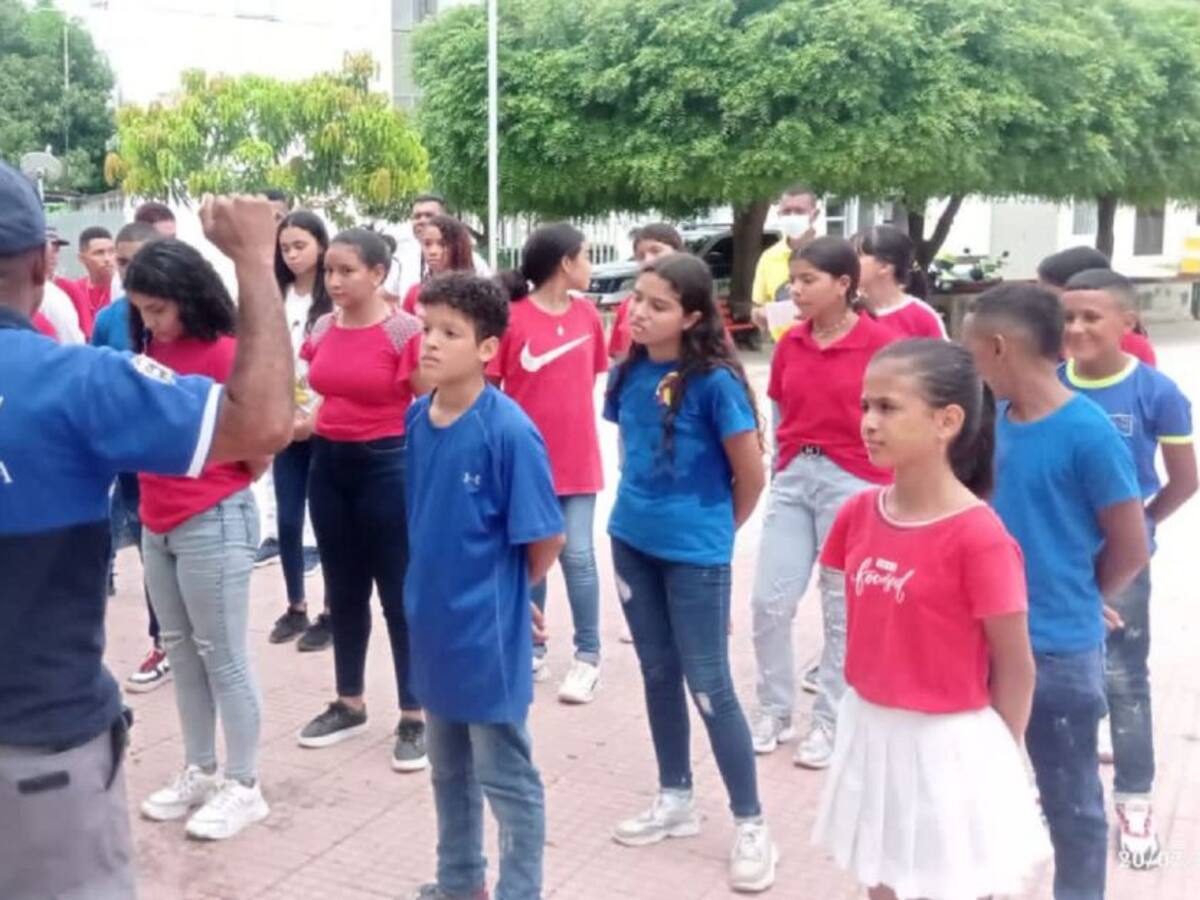 Cardique capacita a 350 jóvenes como guardias ambientales en Bolívar