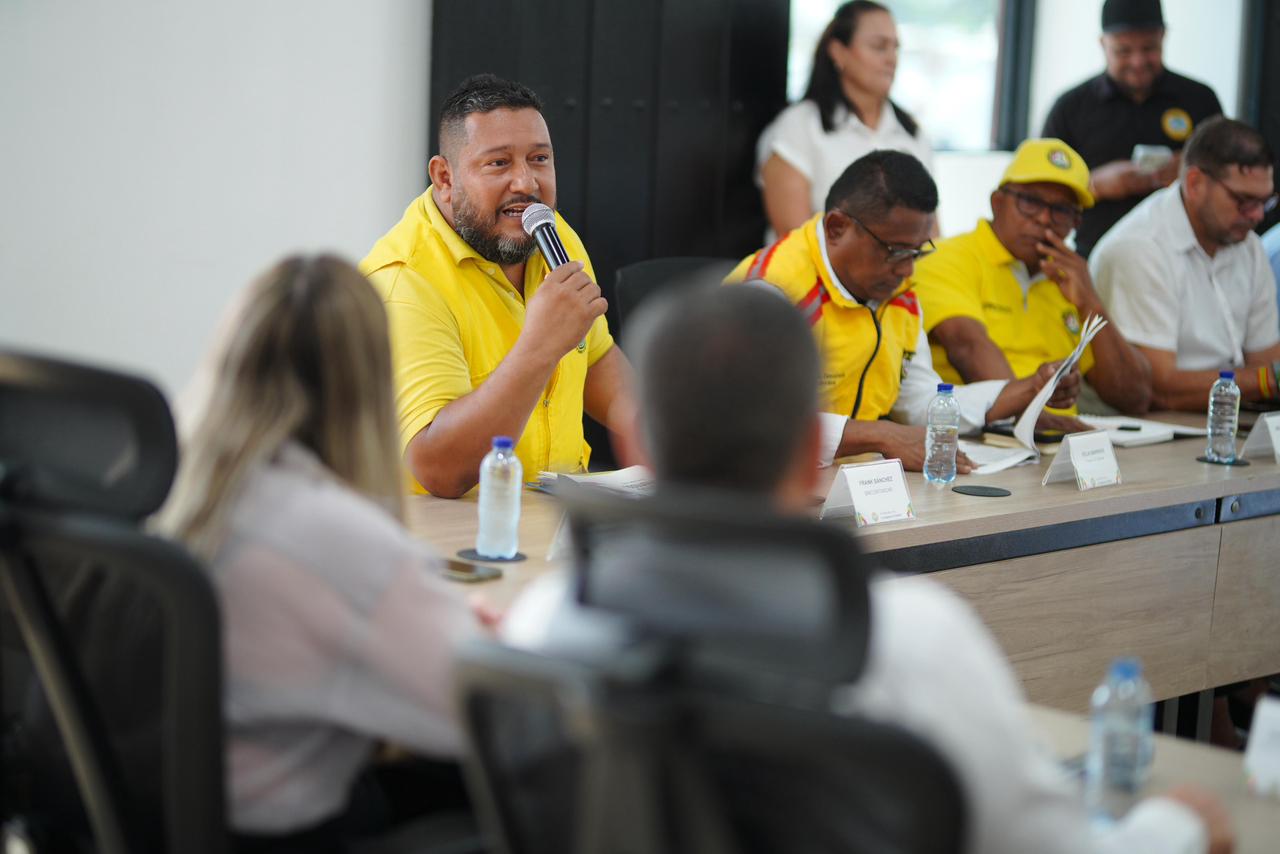 Taxis nuevos a conductoras para impulsar la equidad en la movilidad
