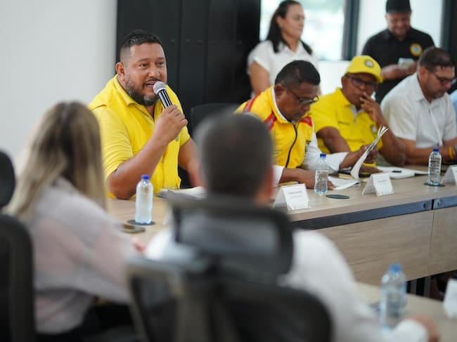 Taxis nuevos a conductoras para impulsar la equidad en la movilidad