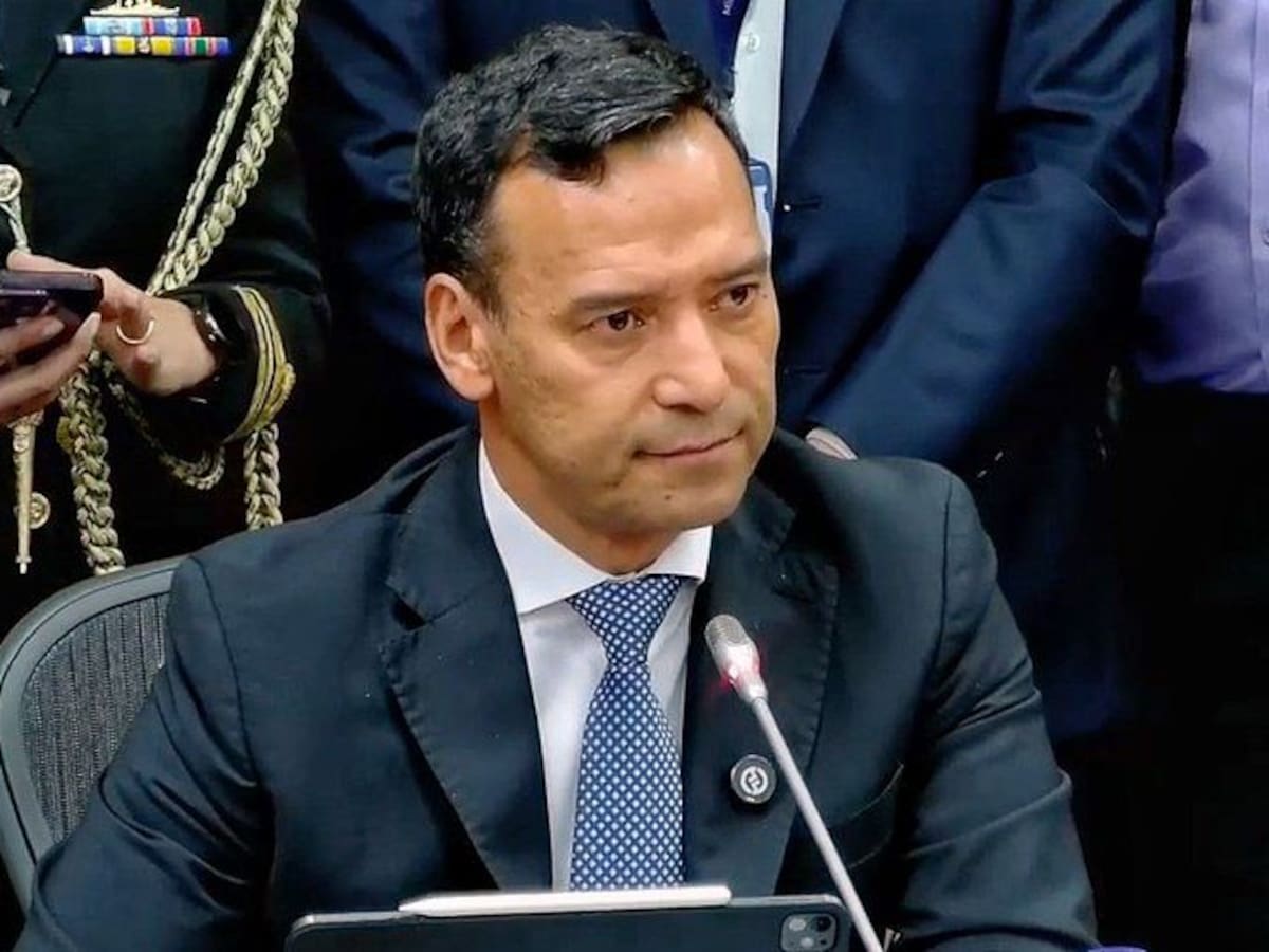 MinDefensa mantendrá ofensiva contra alias ‘Calarcá’ pese a suspensión de orden de captura