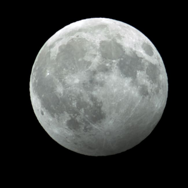 Eclipse penumbral. Foto: NASA.