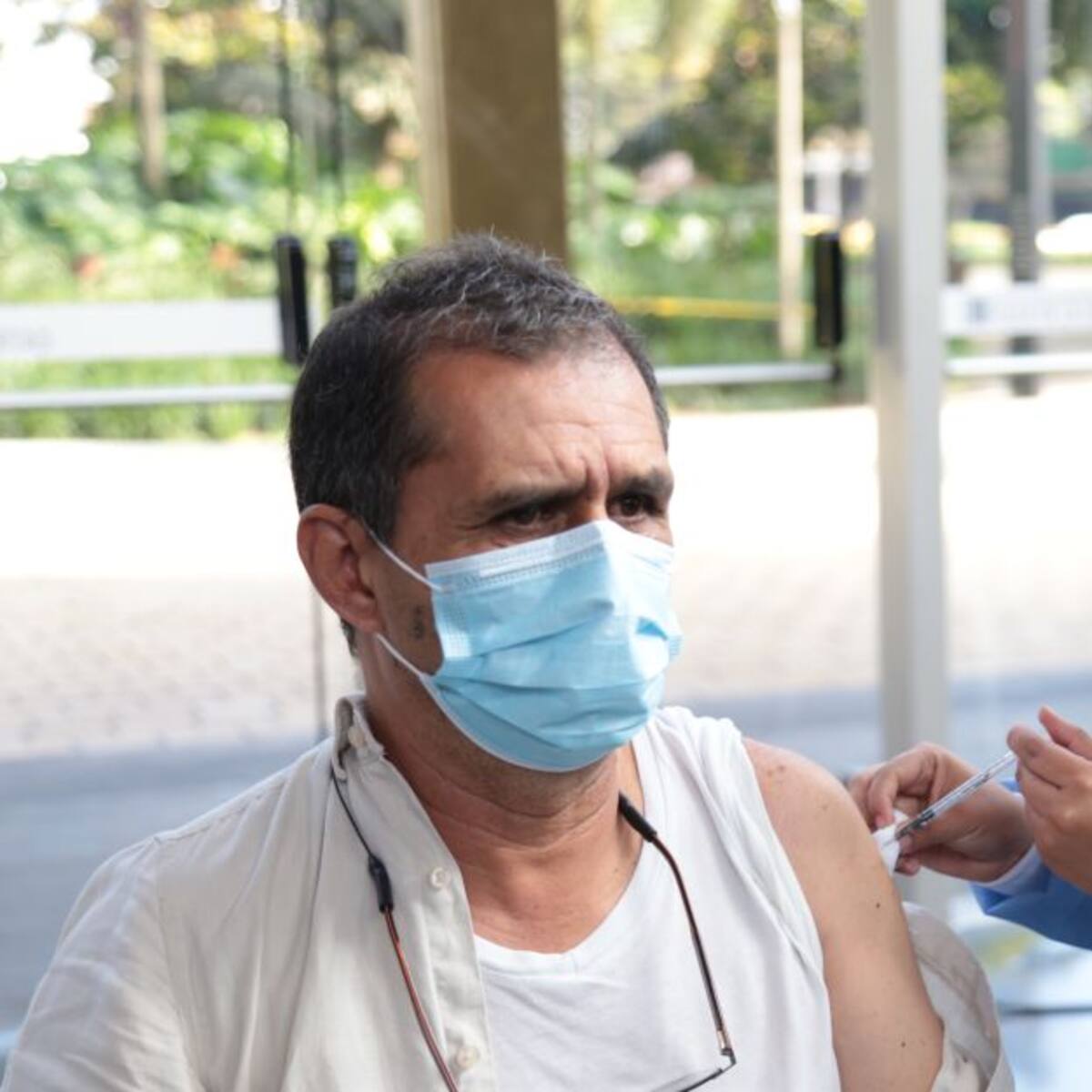 En Medellín no aplicarán dosis de refuerzo hasta que lleguen más vacunas
