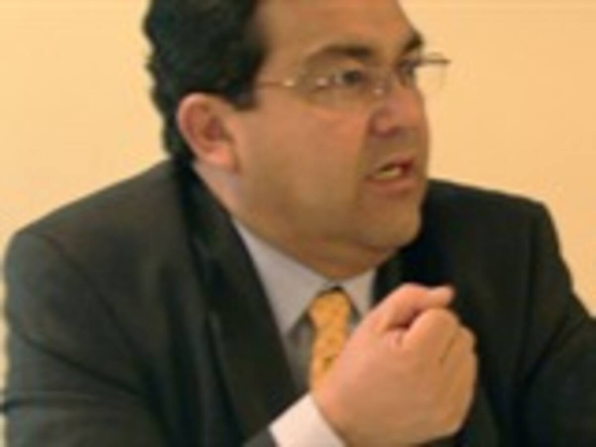 En escenarios internacionales Jaime Dussán denunciará que aún 'chuzan' y siguen a miembros del Polo Democrático