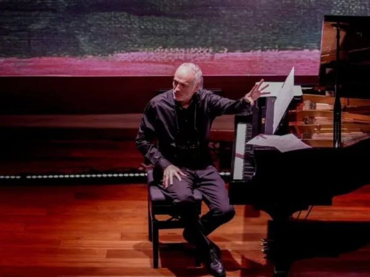 Empieza el ciclo de conferencias-conciertos de Giovanni Bietti en Cartagena