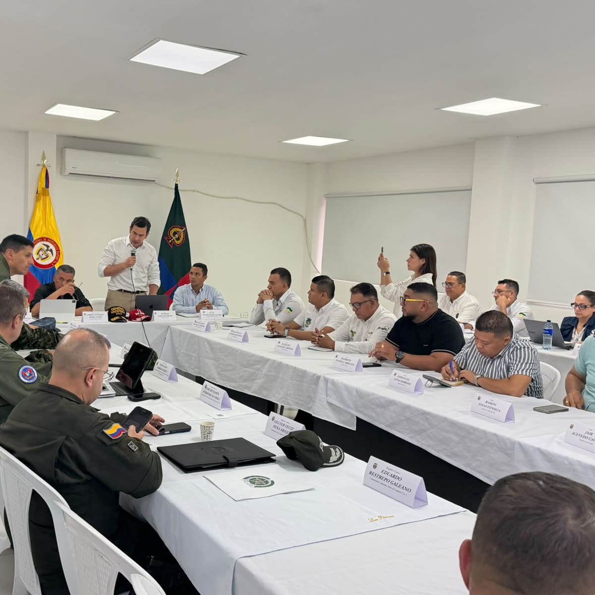 Gobierno anunció refuerzo de seguridad para alcaldes y nuevas acciones en el sur de Bolívar