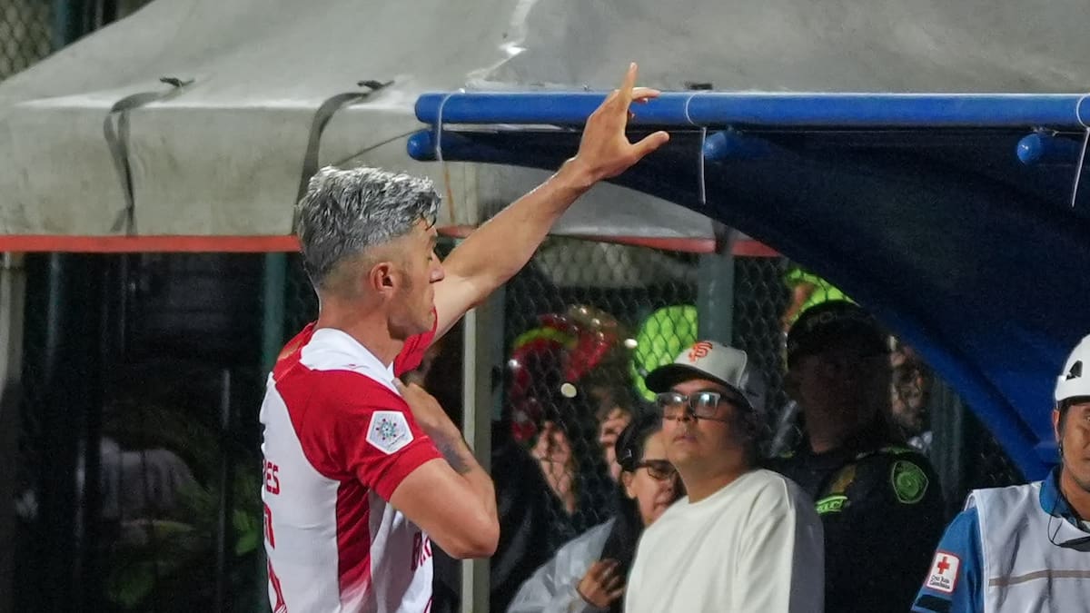 Daniel Torres: “Fue una persona, no cambia el concepto que tengo de la hinchada del DIM”