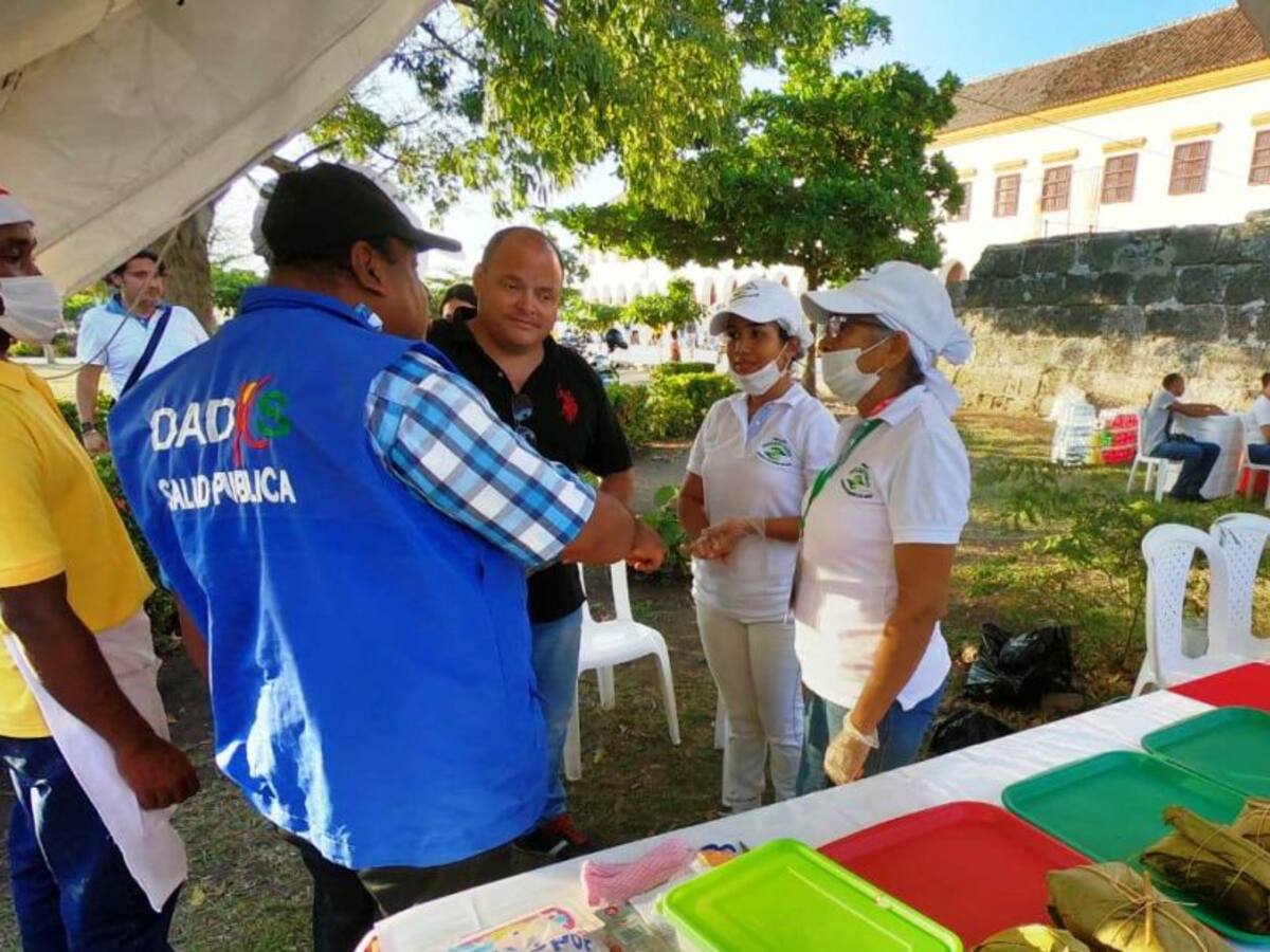 Realizan vigilancia al Festival del Pastel en Cartagena