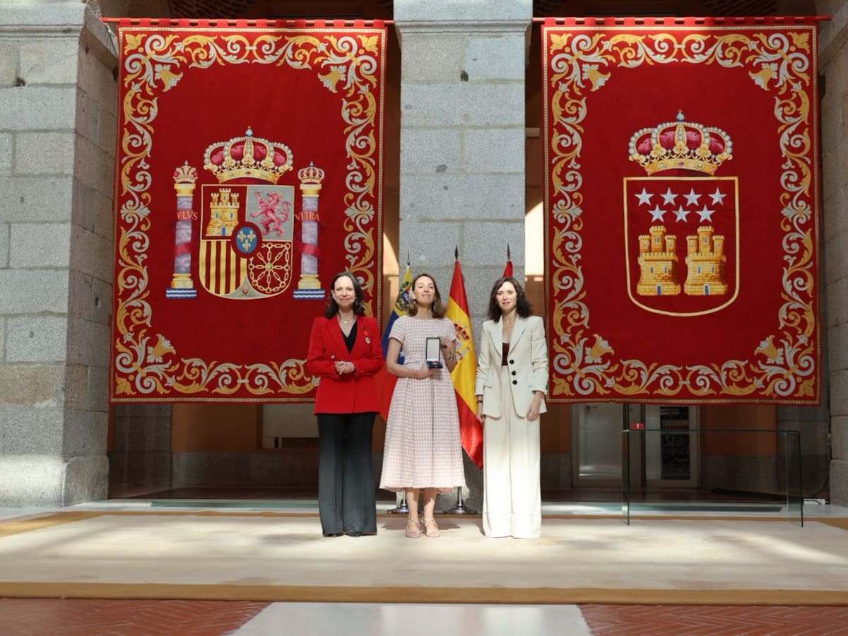 Machado recibe la Medalla de Oro de Madrid: “Siento que hoy empieza nuestro retorno”