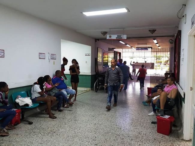 Administrativos del Hospital Universitario de Cartagena mantienen paro