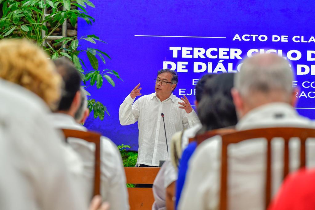El presidente de Colombia, Gustavo Petro durante los diálogos de paz con el ELN. Foto: Presidencia de la República.