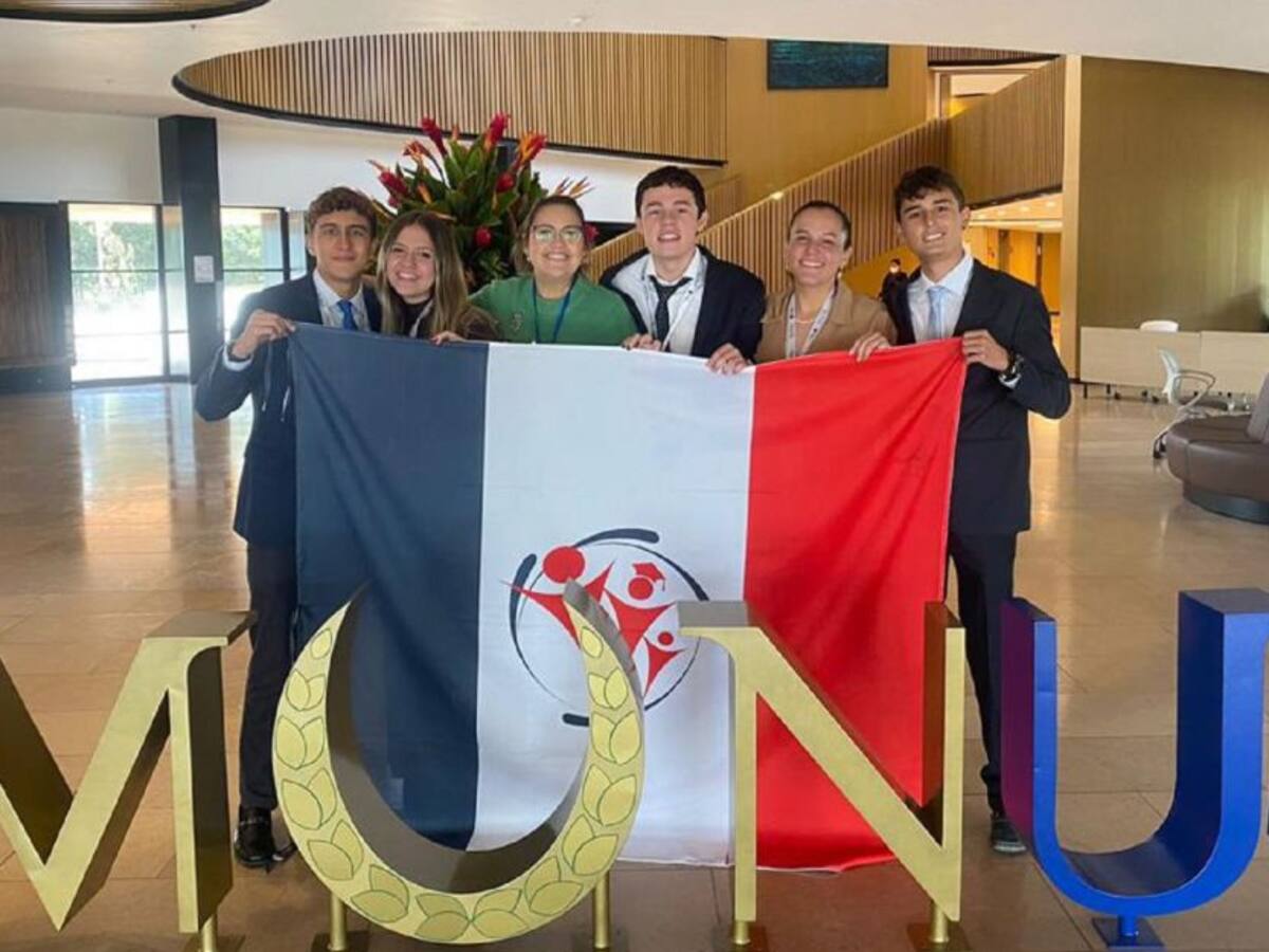 Colegio San Bonifacio brilló en el modelo ONU de la U. de la Sabana
