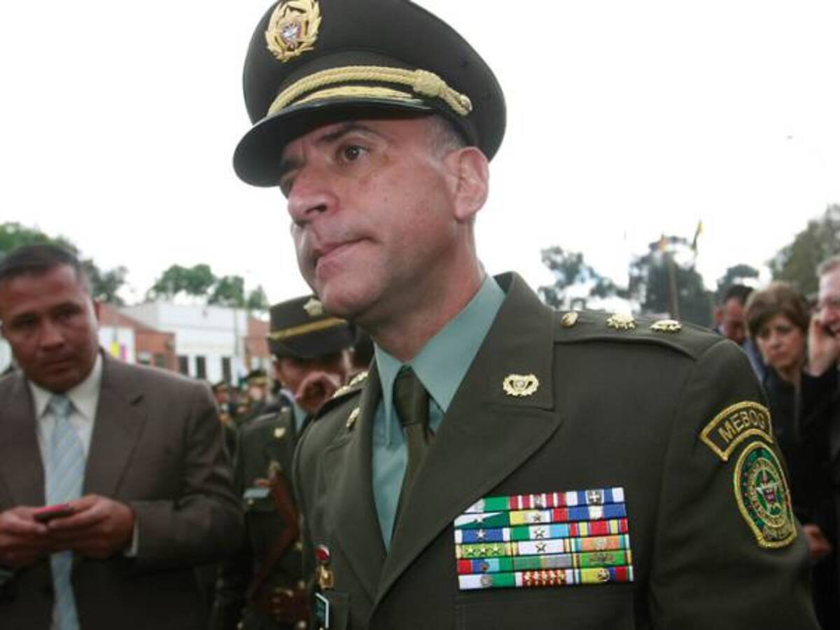 Gobierno confirma documento de la DEA que reveló Caracol sobre el general Martínez