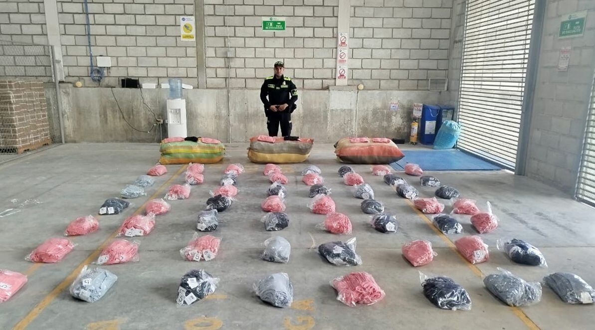 Mercancía aprehendida durante operativos de control aduanero en el Magdalena