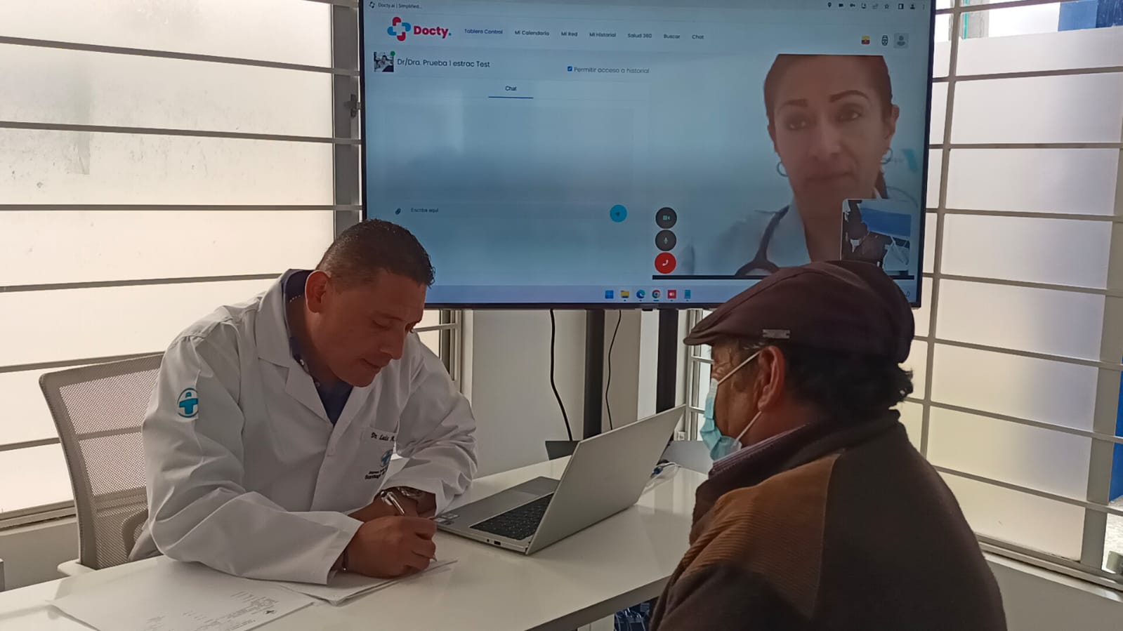 Programa de telemedicina en Tunja / Caracol Radio