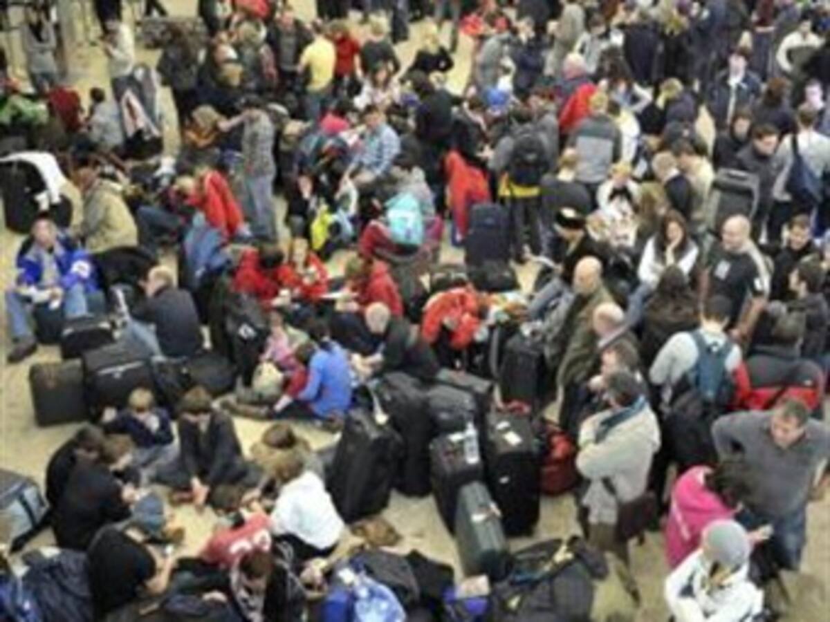 Continúa el caos en vuelos de Mexicana de Aviación