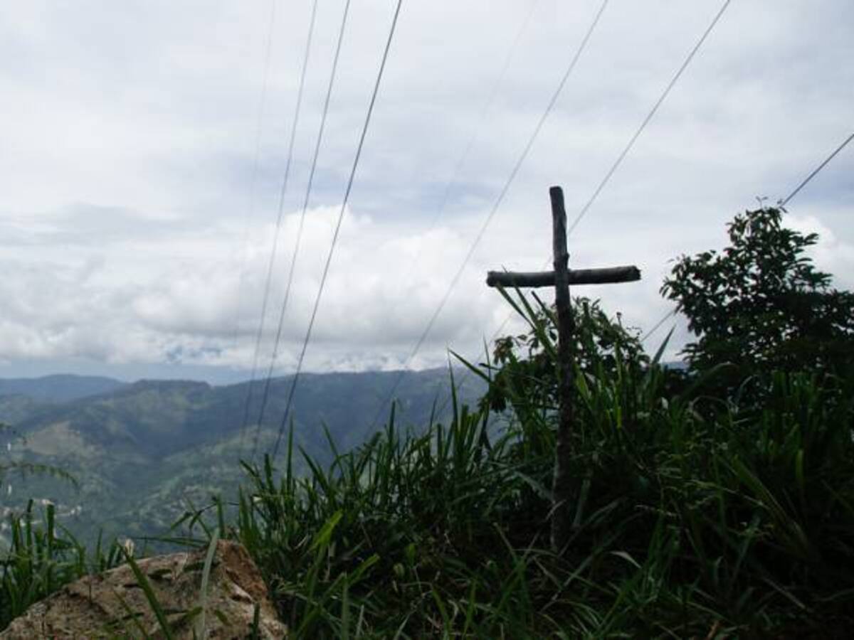 Fiscalía exhuma siete cuerpos de víctimas desaparecidas