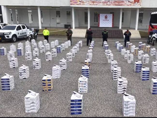 Cajetillas incautadas en Santa Marta por el Ejército.
