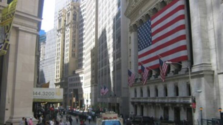 Fitch mantiene la calificación de EEUU en 'AAA' con perspectiva estable