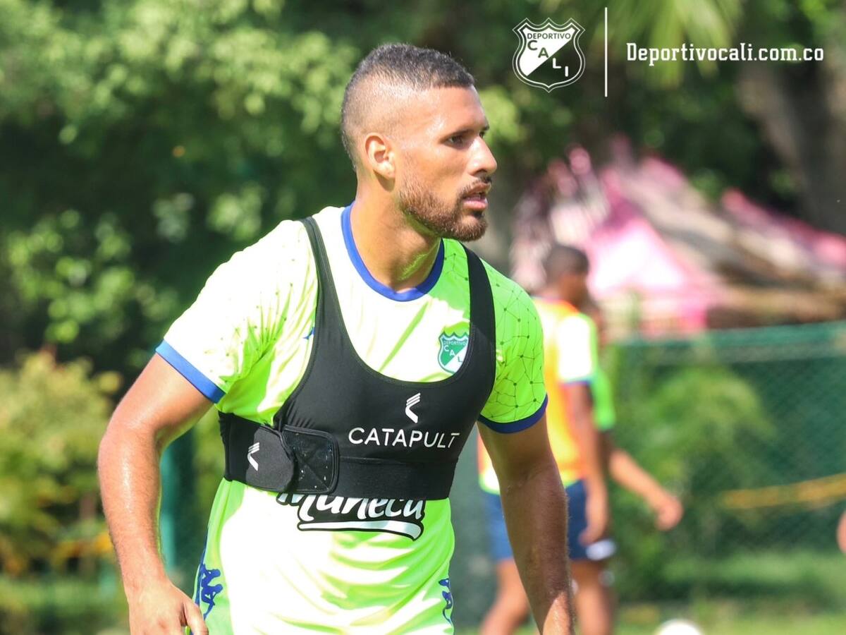 Isaac Camargo dio detalles sobre la situación de Luis Sandoval en el Deportivo Cali