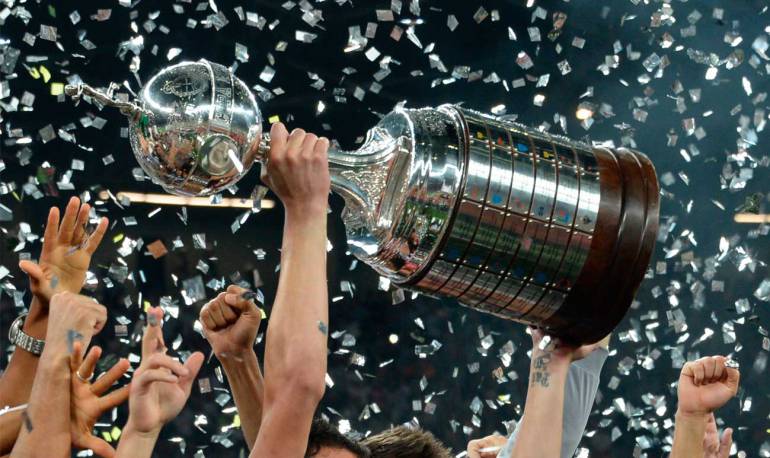 Trofeo de la Copa Libertadores de América
