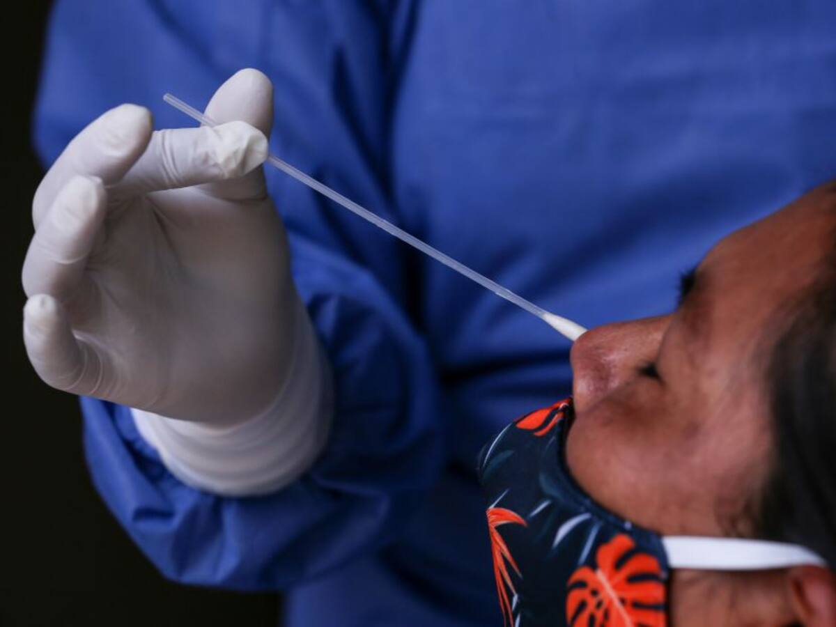 MinSalud hará planes pilotos para rastreo masivo de contagios por COVID-19