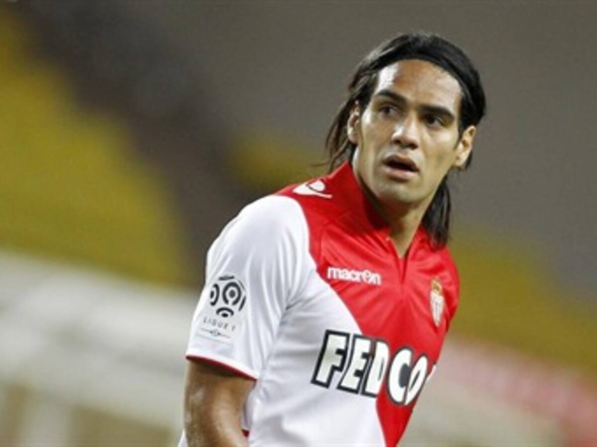 Falcao regresó, desperdició penal y Mónaco cayó de local