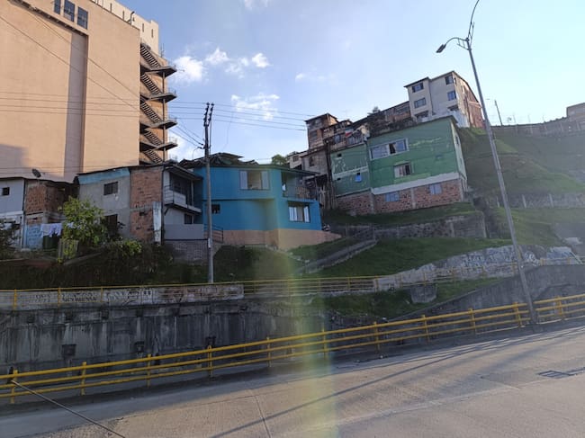 Lugar donde se escuchó la explosión y, al parecer, detonó un artefacto de bajo impacto, en la tarde del viernes 7 de agosto en Manizales.