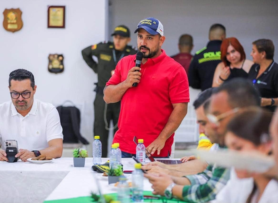 “Apagamos, pero nos prenden otro”: alcalde de Coello sobre extraña reactivación de incendios. Foto: suministrada.